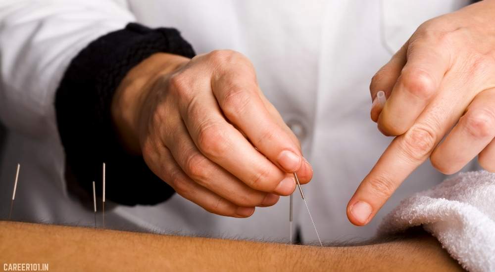 Acupuncturist- Role, Education, Eligibility Criteria, Salary, Job profiles, & How to Become?
